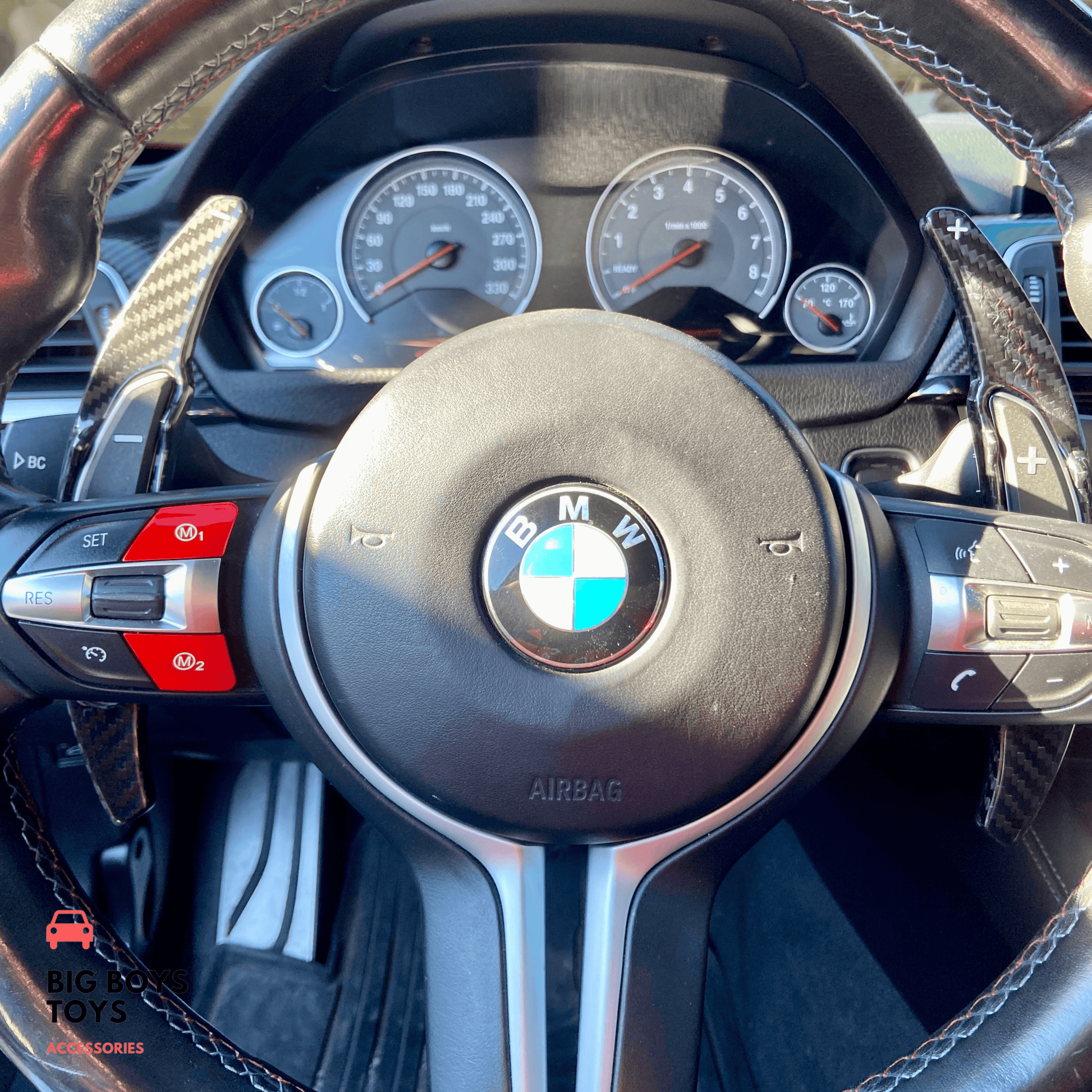 BMW paddle shifter closer look