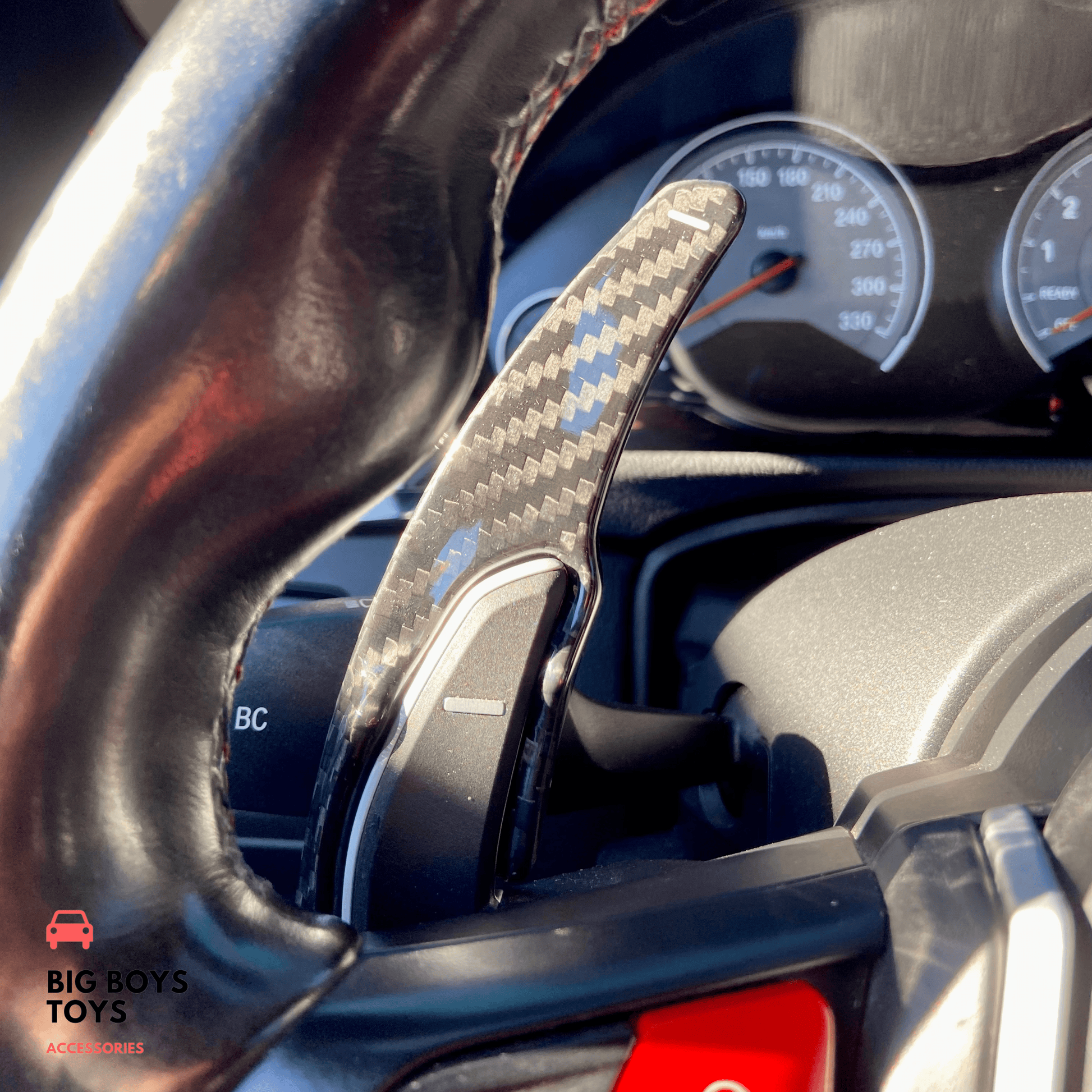 M4 Left paddle shifter closer look