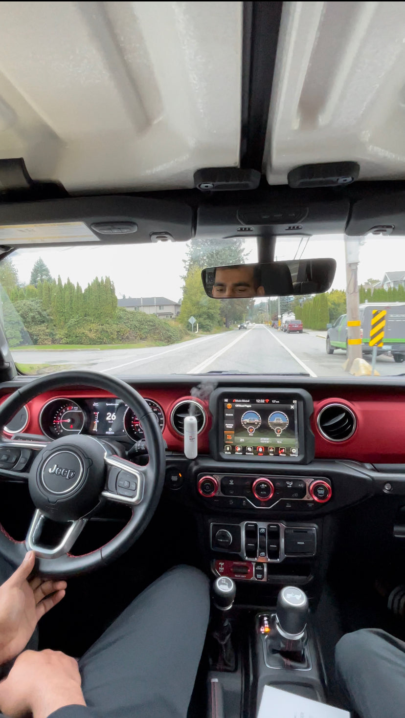 Waterless car aroma oil diffuser v1