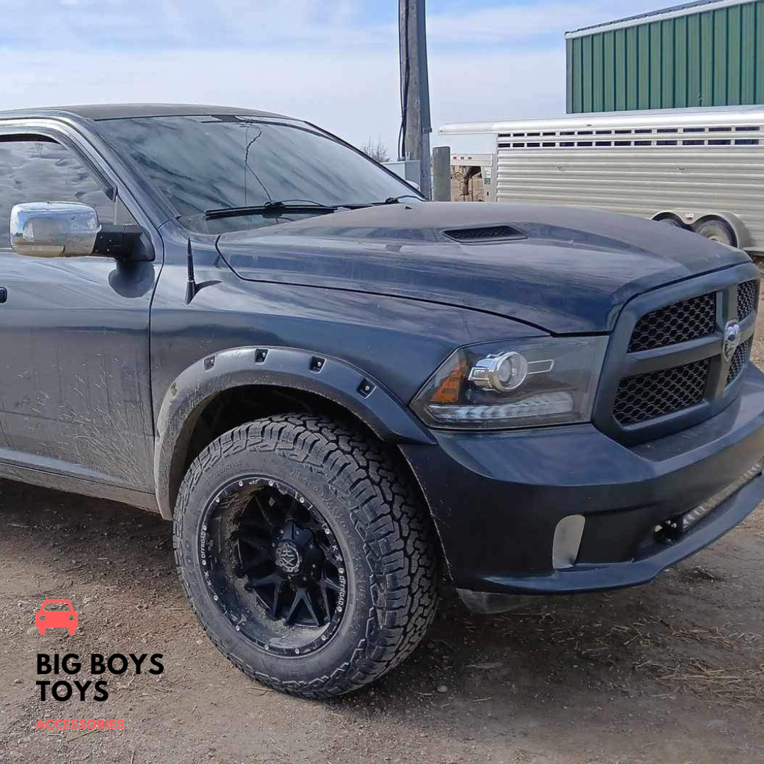 Dodge Ram 1500 left fender flare front